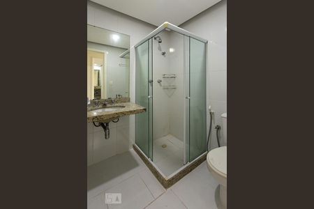 Apartamento à venda com 126m², 3 quartos e 2 vagasBanheiro Social