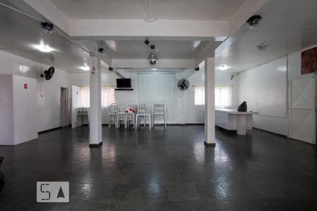 Apartamento para alugar com 50m², 2 quartos e 1 vagaÁrea comum