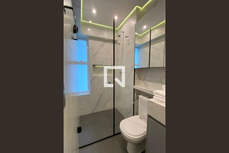 Apartamento para alugar com 70m², 2 quartos e 2 vagasBanheiro da Suíte 1