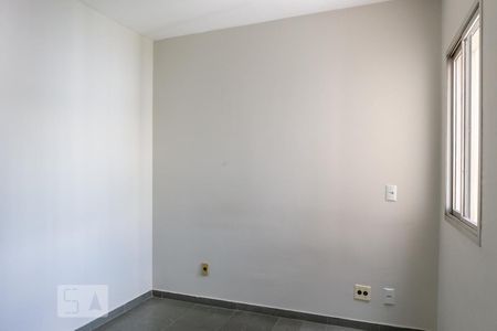 Quarto 1 de apartamento para alugar com 3 quartos, 71m² em Vila Ipojuca, São Paulo