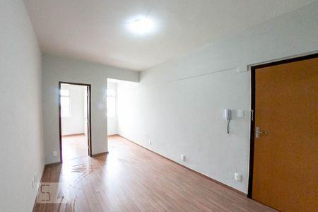 Sala de Apartamento com 3 quartos, 70m² Barro Preto