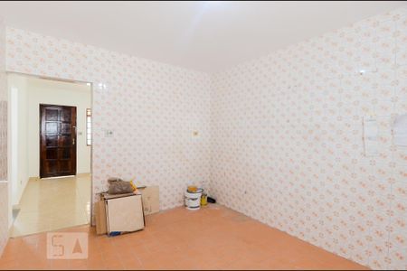 Casa à venda com 90m², 3 quartos e 2 vagas Casa à venda com 90m², 3 quartos e 2 vagasCozinha
