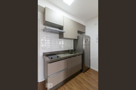 Cozinha de kitnet/studio para alugar com 1 quarto, 38m² em Jardim Flor da Montanha, Guarulhos