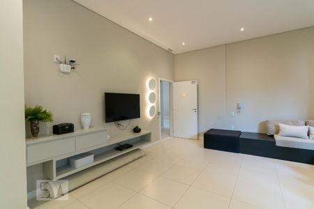 Lounge lavanderia comum de kitnet/studio para alugar com 1 quarto, 38m² em Jardim Flor da Montanha, Guarulhos