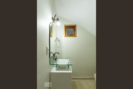 Casa para alugar com 220m², 3 quartos e 5 vagasLavabo