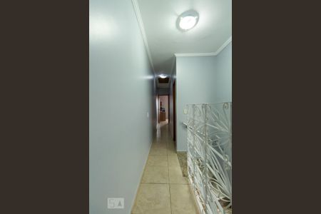 Casa para alugar com 220m², 3 quartos e 5 vagasCorredor