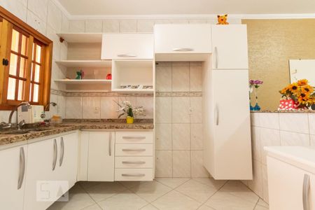 Casa para alugar com 220m², 3 quartos e 5 vagasCozinha