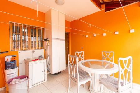 Casa para alugar com 220m², 3 quartos e 5 vagasÁrea de Serviço