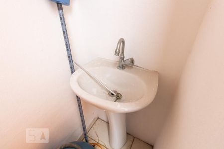 Casa para alugar com 220m², 3 quartos e 5 vagasBanheiro de Serviço