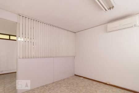Sala/Quarto de kitnet/studio à venda com 2 quartos, 77m² em Centro Histórico, Porto Alegre
