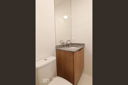 Apartamento para alugar com 66m², 2 quartos e 2 vagasBanheiro suíte 2