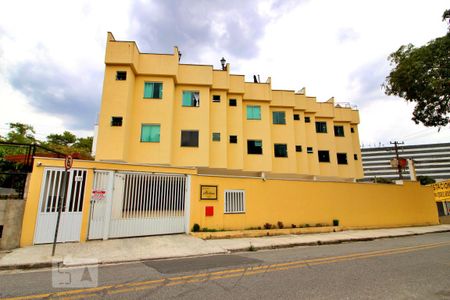 Apartamento para alugar com 50m², 2 quartos e 1 vagaFachada