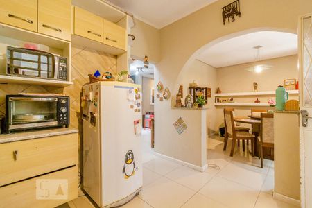 Casa à venda com 298m², 5 quartos e 3 vagasCozinha