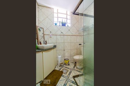 Casa à venda com 298m², 5 quartos e 3 vagasBanheiro