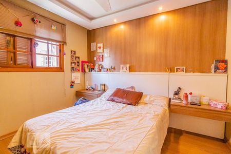 Casa à venda com 298m², 5 quartos e 3 vagasQuarto 4