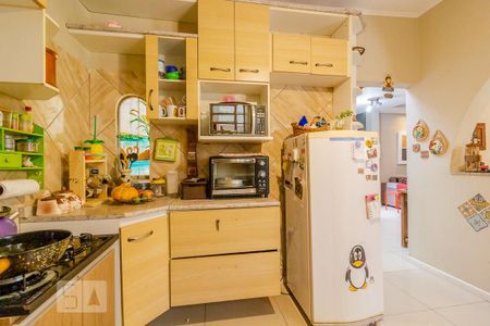 Casa à venda com 298m², 5 quartos e 3 vagasCozinha