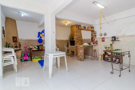 Casa à venda com 298m², 5 quartos e 3 vagasÁrea comum