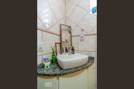 Casa à venda com 298m², 5 quartos e 3 vagasBanheiro