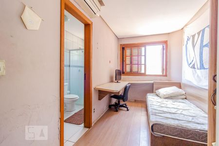 Casa à venda com 298m², 5 quartos e 3 vagasQuarto 3