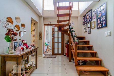 Sala de casa à venda com 5 quartos, 298m² em São José, Porto Alegre