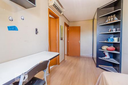 Casa à venda com 298m², 5 quartos e 3 vagasQuarto 2