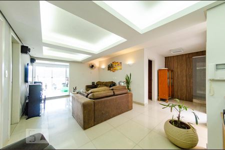 Sala de casa para alugar com 4 quartos, 300m² em Gutierrez, Belo Horizonte