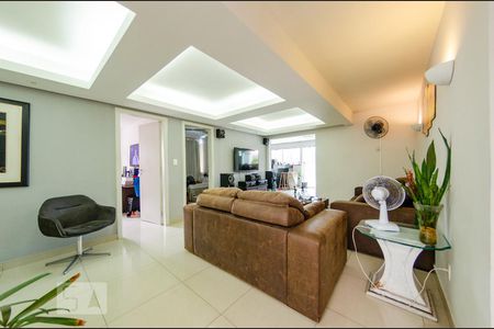 Sala de casa para alugar com 4 quartos, 300m² em Gutierrez, Belo Horizonte