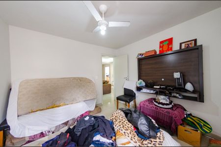 Casa à venda com 300m², 4 quartos e 4 vagas Casa à venda com 300m², 4 quartos e 4 vagasQuarto 2