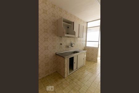 Apartamento à venda com 87m², 2 quartos e 1 vaga Apartamento à venda com 87m², 2 quartos e 1 vagaCozinha