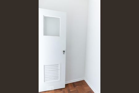 Apartamento à venda com 87m², 2 quartos e 1 vaga Apartamento à venda com 87m², 2 quartos e 1 vagaQuarto de Serviço