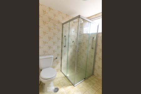 Apartamento à venda com 87m², 2 quartos e 1 vaga Apartamento à venda com 87m², 2 quartos e 1 vagaBanheiro