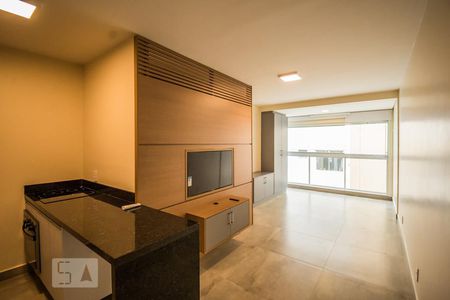 Sala de apartamento para alugar com 1 quarto, 43m² em Centro, Campinas