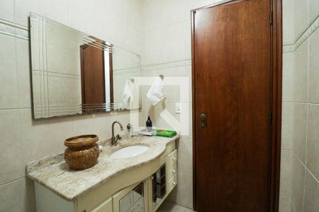 Casa à venda com 166m², 3 quartos e 2 vagasLavabo