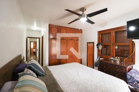 Casa à venda com 166m², 3 quartos e 2 vagasSuíte