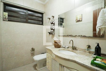 Casa à venda com 166m², 3 quartos e 2 vagasLavabo