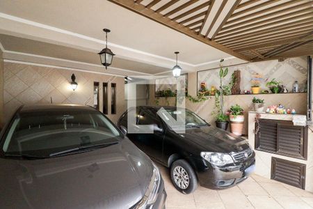 Casa à venda com 166m², 3 quartos e 2 vagasGaragem