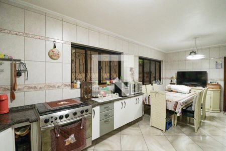 Casa à venda com 166m², 3 quartos e 2 vagasCozinha