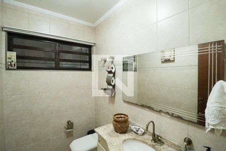 Casa à venda com 166m², 3 quartos e 2 vagasLavabo