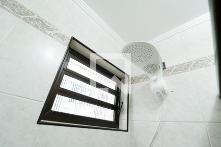 Casa à venda com 166m², 3 quartos e 2 vagasBanheiro Social