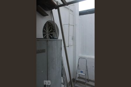 Casa de condomínio à venda com 150m², 3 quartos e sem vagaVaranda