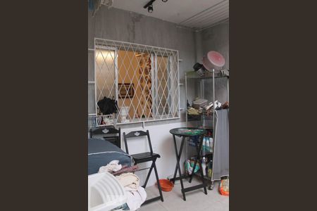 Casa de condomínio à venda com 150m², 3 quartos e sem vagaÁrea de Serviço