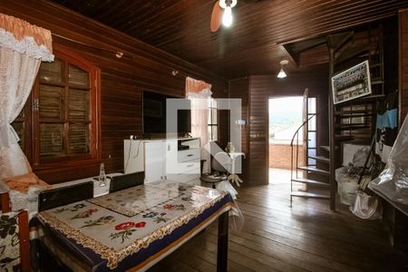 Casa à venda com 101m², 3 quartos e 1 vagaSala casa 2