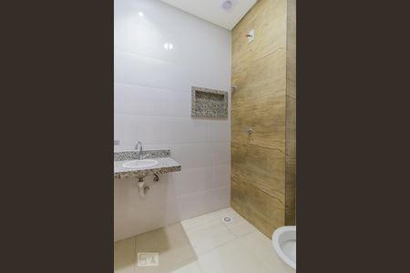 Apartamento à venda com 42m², 2 quartos e sem vagaBanheiro