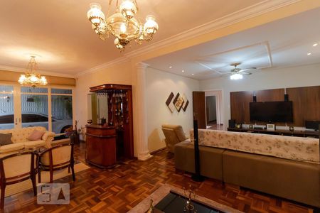 Salas de casa à venda com 5 quartos, 400m² em Taquaral, Campinas