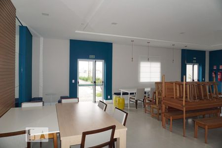 Apartamento para alugar com 42m², 2 quartos e 1 vagaÁrea comum - Salão de festas