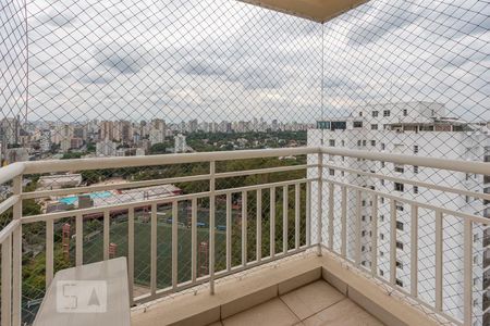 Apartamento à venda com 149m², 3 quartos e 3 vagas Apartamento à venda com 149m², 3 quartos e 3 vagasVaranda da Suíte 1