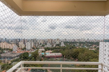 Apartamento à venda com 149m², 3 quartos e 3 vagas Apartamento à venda com 149m², 3 quartos e 3 vagasVaranda da Suíte 1