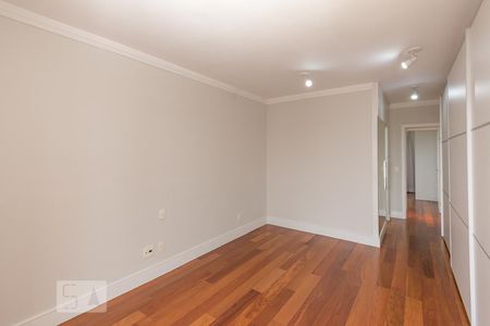 Apartamento à venda com 149m², 3 quartos e 3 vagas Apartamento à venda com 149m², 3 quartos e 3 vagasSuíte 1