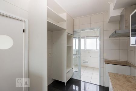 Apartamento à venda com 149m², 3 quartos e 3 vagas Apartamento à venda com 149m², 3 quartos e 3 vagasCozinha