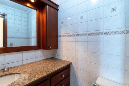 Banheiro 2 de apartamento para alugar com 3 quartos, 84m² em Jardim Santa Inês, São Paulo